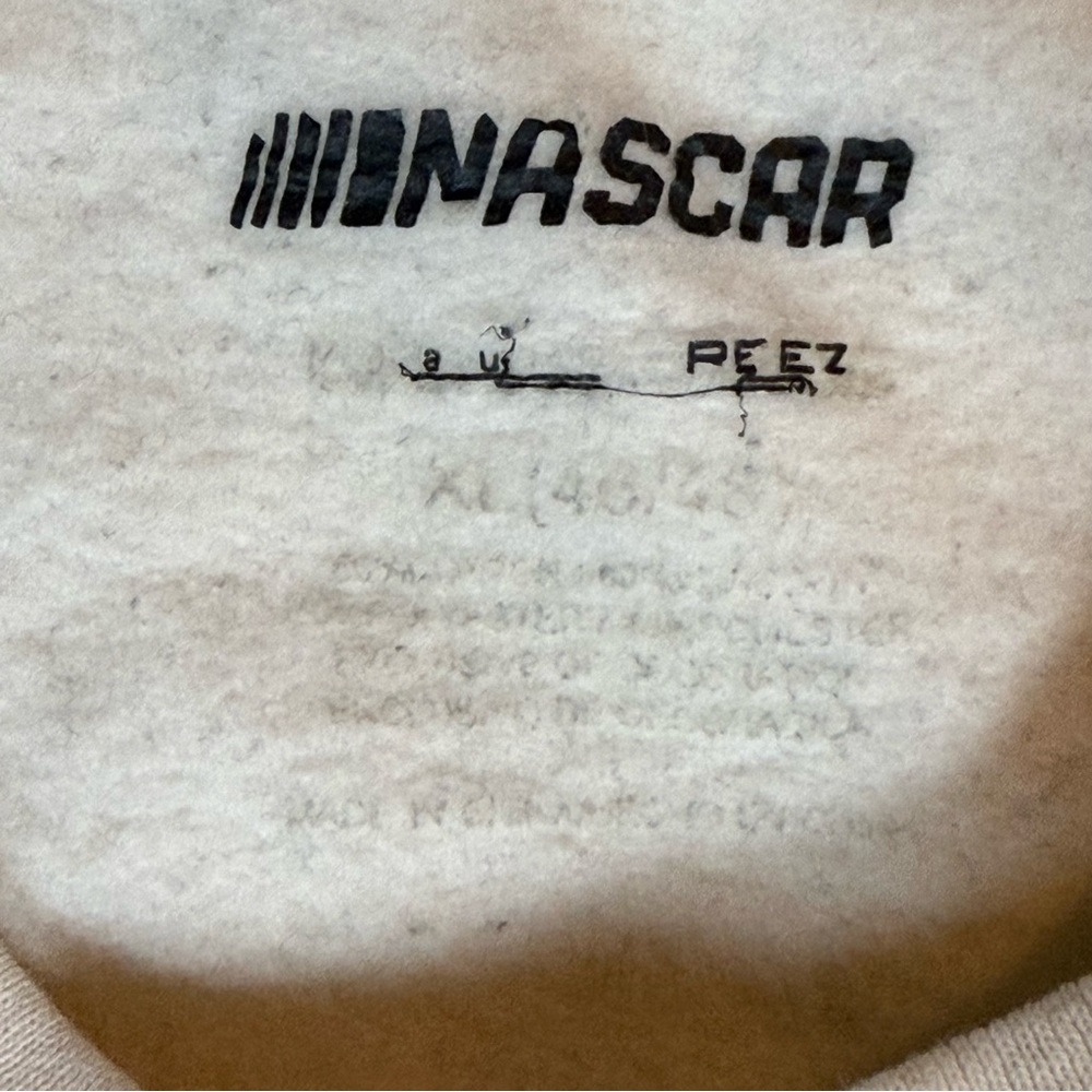 NASCAR Daytona Graphic Crewneck Pullover Sweatshirt off white and black 2XL - Picture 4 of 9